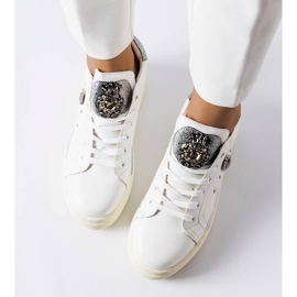 PA1 Deportivas blancas con cuña baja de Cuillerier blanco 2