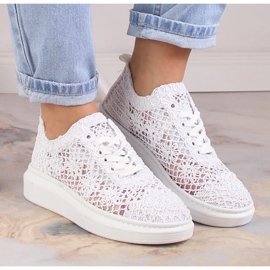 Zapatos de mujer con cordones en la plataforma blanca Artiker 50C1115 blanco 1