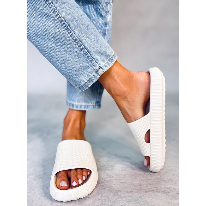 BM Pantuflas cojín Yang Blanco 2