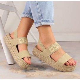 Alpargatas de mujer Big Star LL274858 beige sin cordones 1
