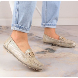 Mocasines de piel lacada para mujer beige cocodrilo Filippo DP3630/23 3