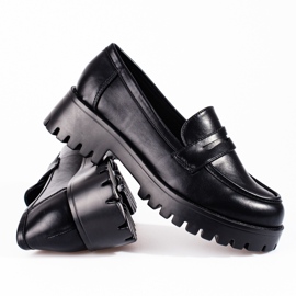 Elegantes mocasines negros en la plataforma Shelovet 2