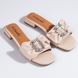 Sandalias de mujer beige con lazo de Shelovet 4