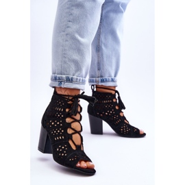 FB1 Botines Tacón Calados Negros Letya 3