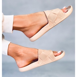 PA1 Chanclas Lottner Khaki de goma beige 1