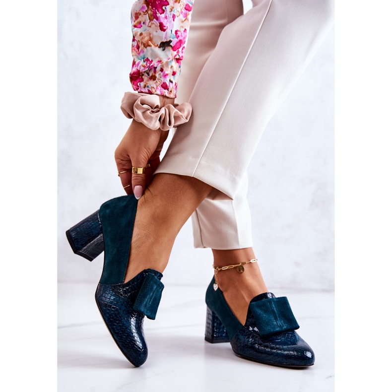 PA2 Zapatos de salón Diana de piel de serpiente en ante verde 2