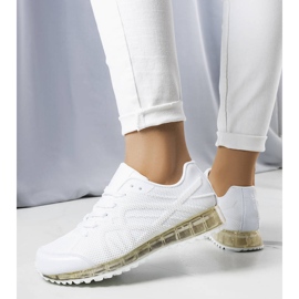 PA1 Zapatillas blancas con una moderna suela Durandana. blanco 1