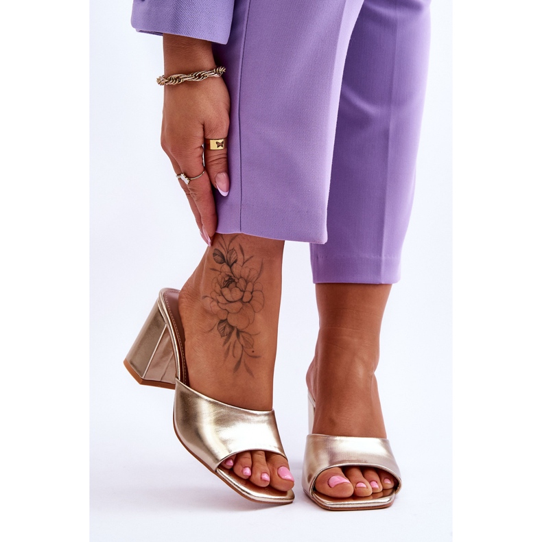 Babuchas Clásicas Mujer Piel Dorado Loara 1