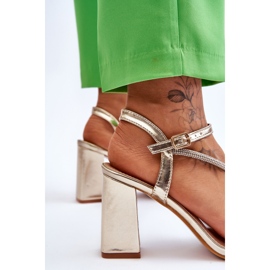 Sandalias Con Circonitas Oro Carlotta Tacones Altos dorado 8