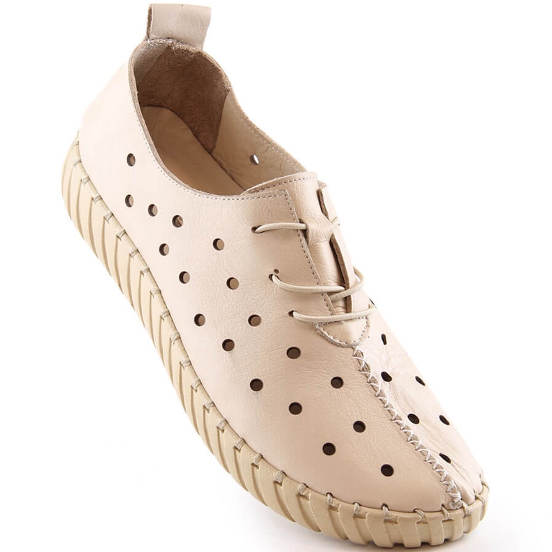 Zapatos mujer piel calados cómodos beige Artiker 48C0568 1