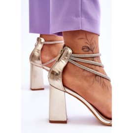 Sandalias De Moda Con Circonitas Carma Doradas dorado 7