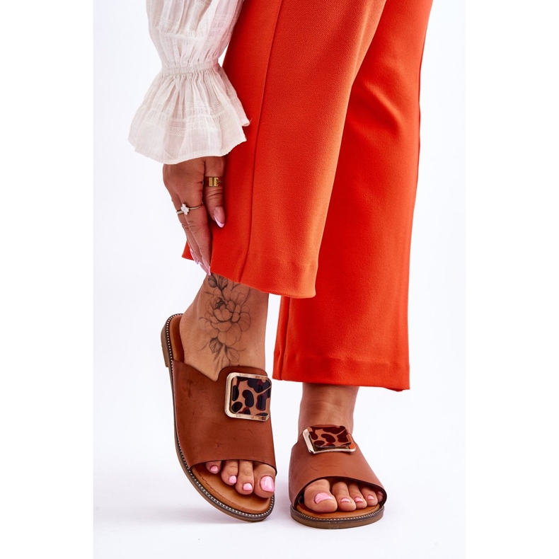 FJ1 Pantuflas De Mujer Con Elemento Decorativo Camel Leonia marrón 1