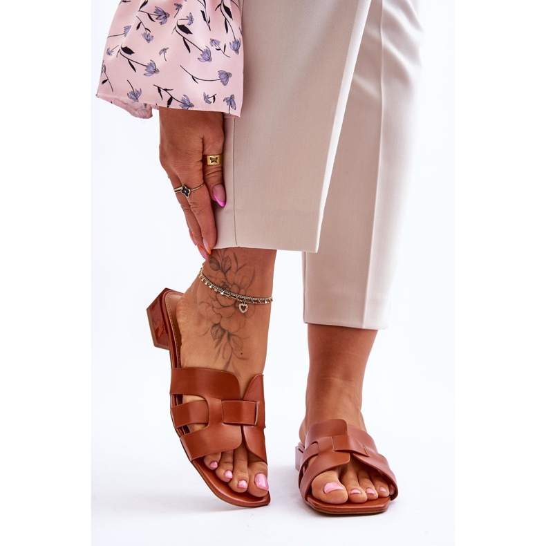 FJ1 Pantuflas Clásicas Mujer Fendy Piel Camel marrón 1