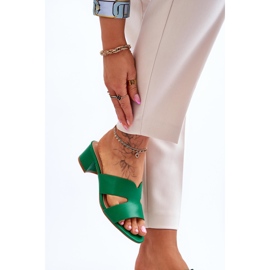 FJ1 Sandalias Clásicas Tacón Bajo Cuero Miley Verde 5