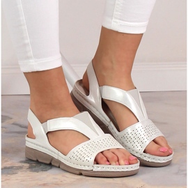 Evento Cómodas sandalias de mujer sin cordones con banda elástica Unisoft 5771 beige 4