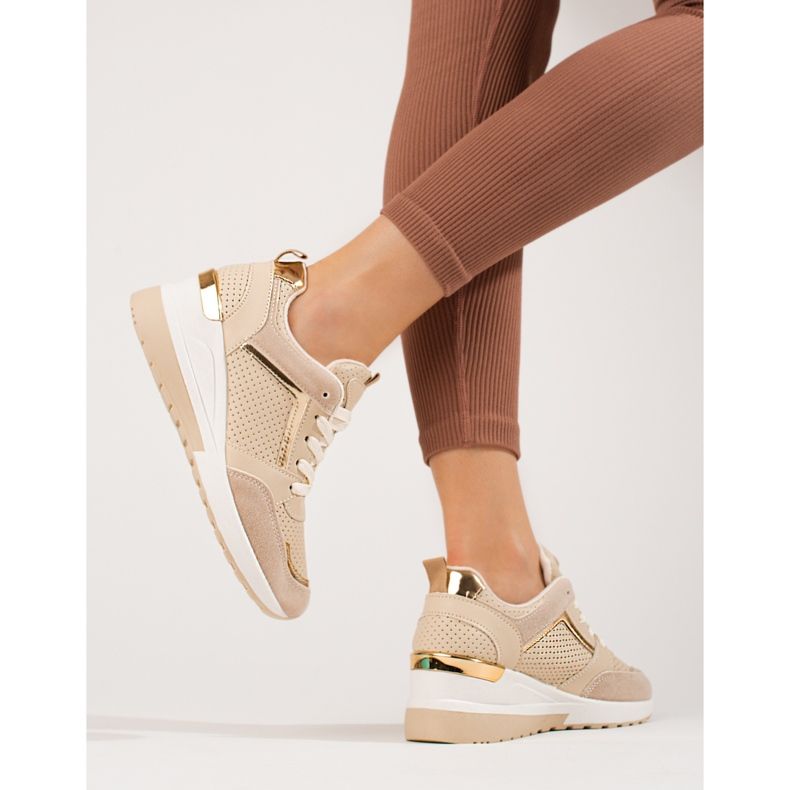 Deportivas cuña mujer Shelovet beige 2