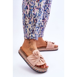 Pantuflas De Mujer En Una Plataforma Masiva Rosa Claro Terisa rosado 3