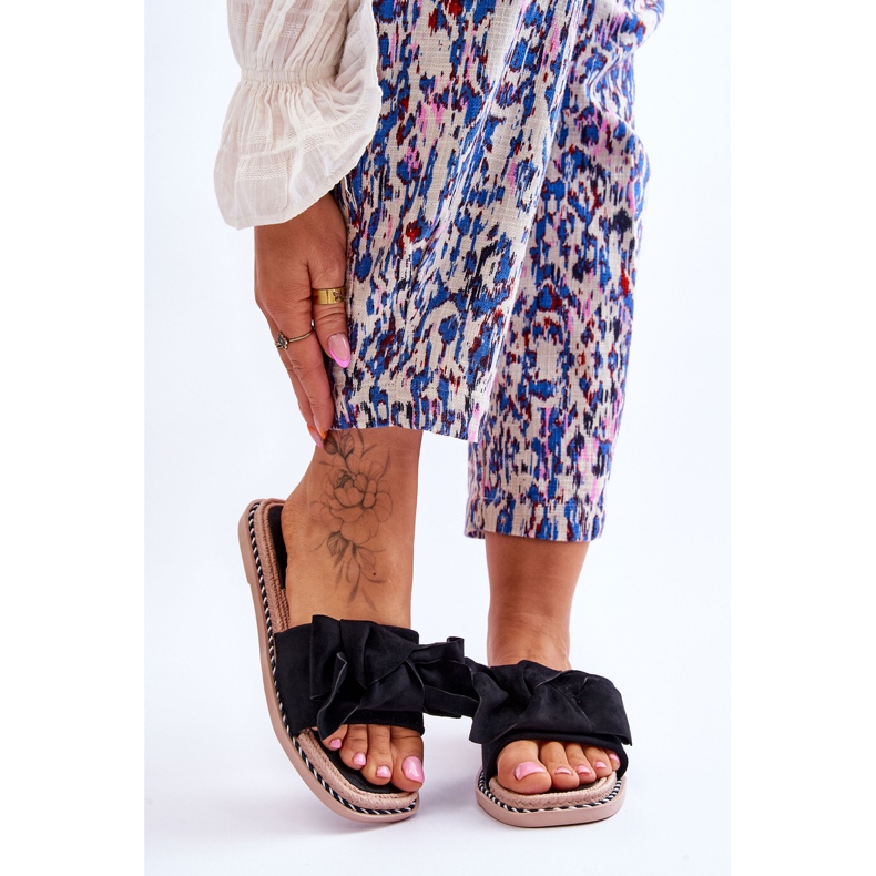 Pantuflas De Mujer De Ante Con Lazo Negro Ámbar 1