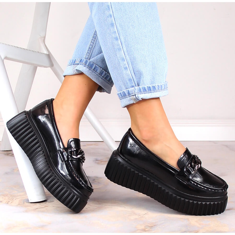 Filippo DP4450 mocasines de cuero negro en la plataforma 1