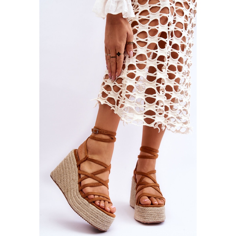 Sandalias De Piel Con Cuña Marrón Margaritt 1