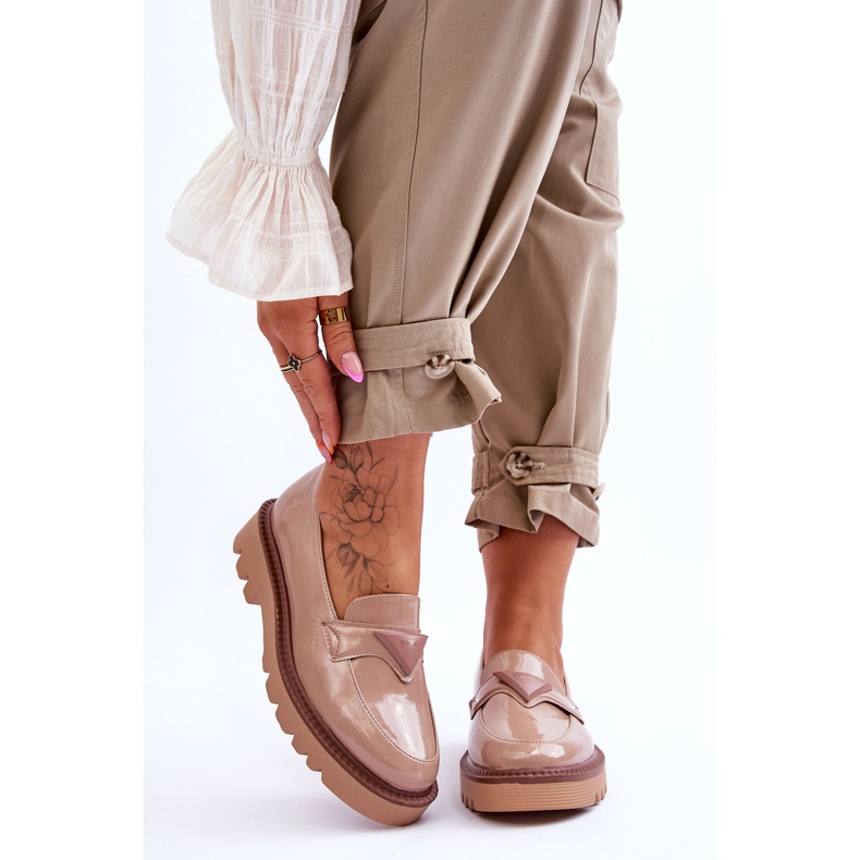 Vinceza Mocasines De Mujer Lacados En La Plataforma Con Decoración Beige Jonett 1