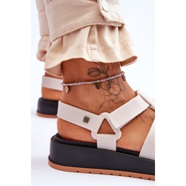 Sandalias veganas con velcro para mujer ZAXY JJ285015 Beige claro 4