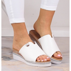 Pantuflas mujer cuña blancas Potocki YQ21005 blanco 3