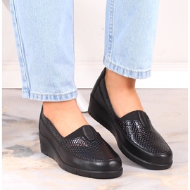 Zapatos cuña mujer slip-on negros T.Sokolski W23-481 3