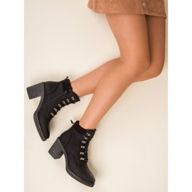 Seastar Botas de tacón con cordones negro 4