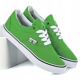 New Age Entrenadores verde 1