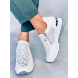 BM zapatillas blancas Atwood con cuña blanco 4