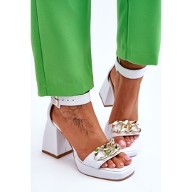 Lewski Shoes Sandalias de ante para mujer con tacones masivos Leewski Shoes 3207 White blanco 4
