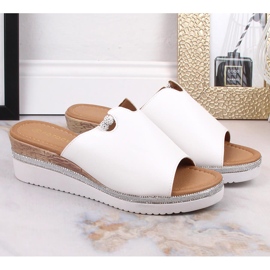 Pantuflas mujer cuña blancas Potocki YQ21005 blanco 5