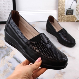 Zapatos cuña mujer slip-on negros T.Sokolski W23-481 4