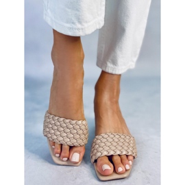 BM Sandalias tacón bajo Arritola Albaricoque beige 2
