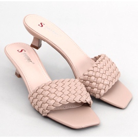 BM Sandalias tacón bajo Arritola Albaricoque beige 1