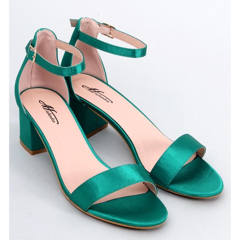 Sandalias de tacón bajo de Clarence Green verde 1