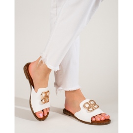 Elegantes sandalias blancas con hebilla Shelovet blanco 2