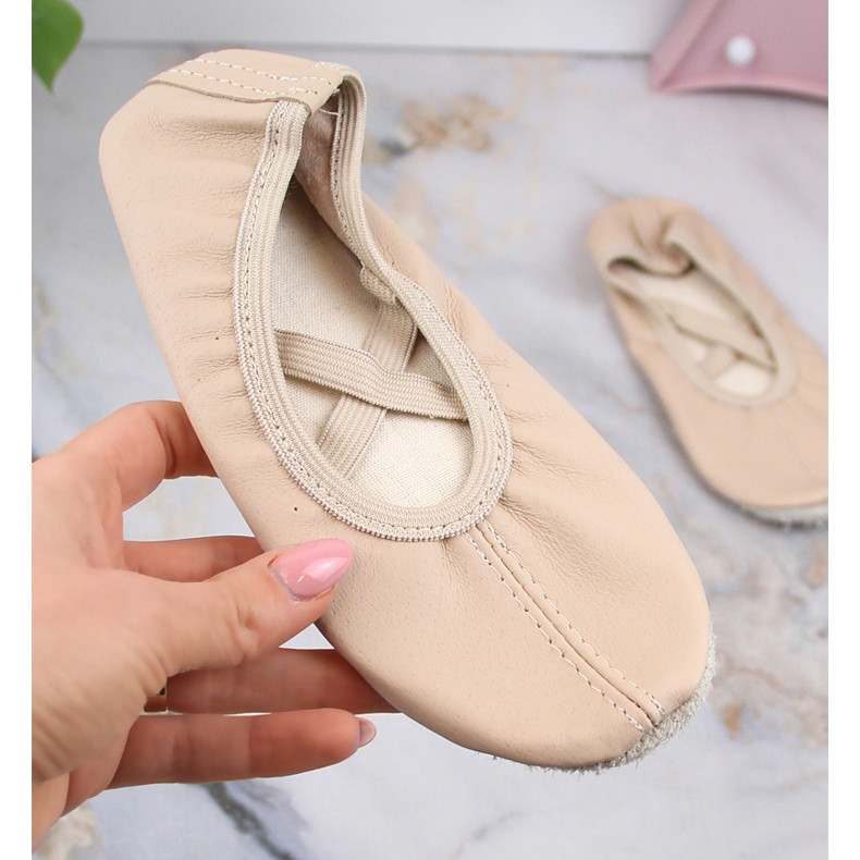 Bailarinas de piel para niña con gomas beige Nazo NB02 1