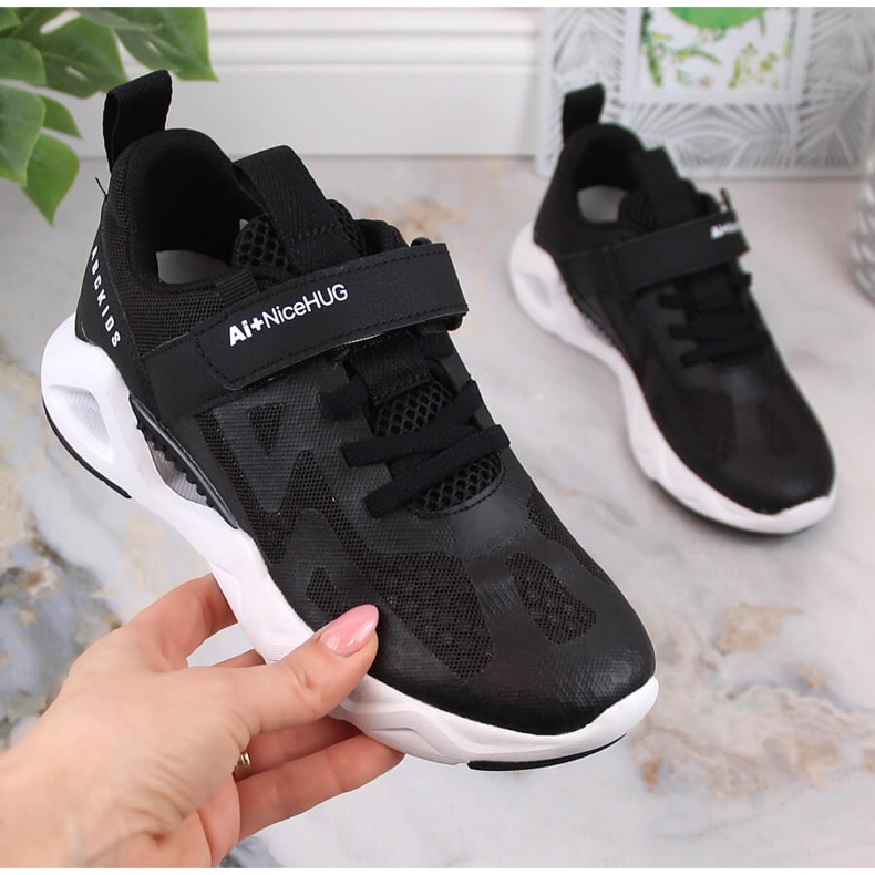 Atletico Deportivas infantiles con velcro negras AbcKids B022302001 negro 1 Atletico Deportivas infantiles con velcro negras AbcKids B022302001 negro 1