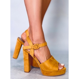 Sandalias de tacón alto miel 9R16 Amarillo 4