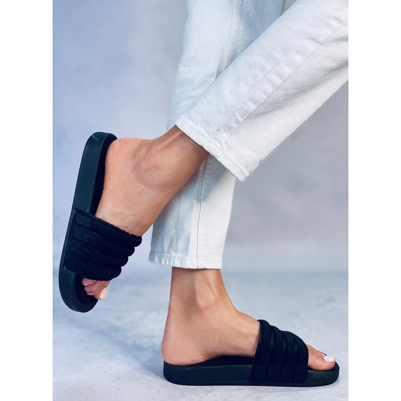 Pantuflas Mujer Minno Negro 1