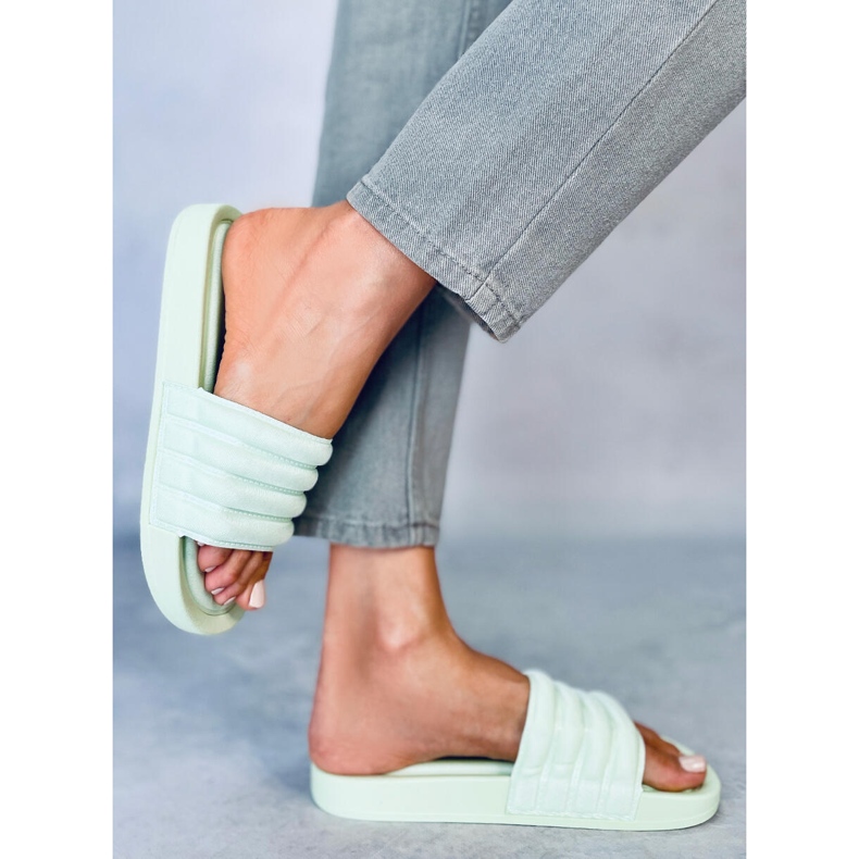 Chanclas Minno LT.VERDE para mujer 2