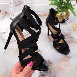 Sandalias de mujer con elásticos negros Potocki LE20016 1