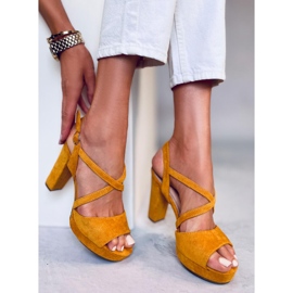 Sandalias tacones miel 9272 Amarillo 5