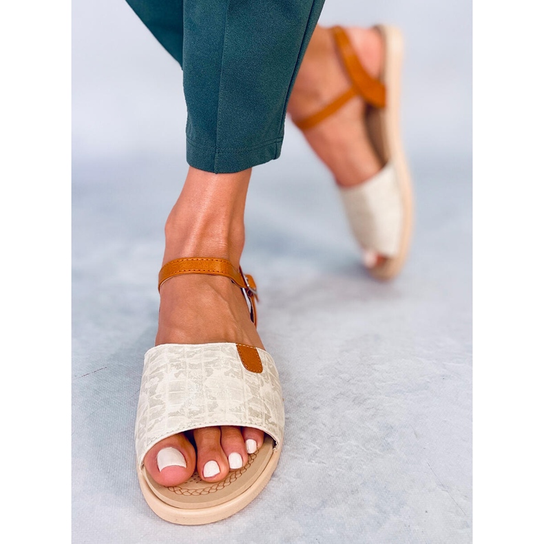 BM Sandalias Mujer Barnes Oro dorado 1