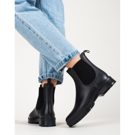 Botas negras con suela gruesa de Shelovet negro 2