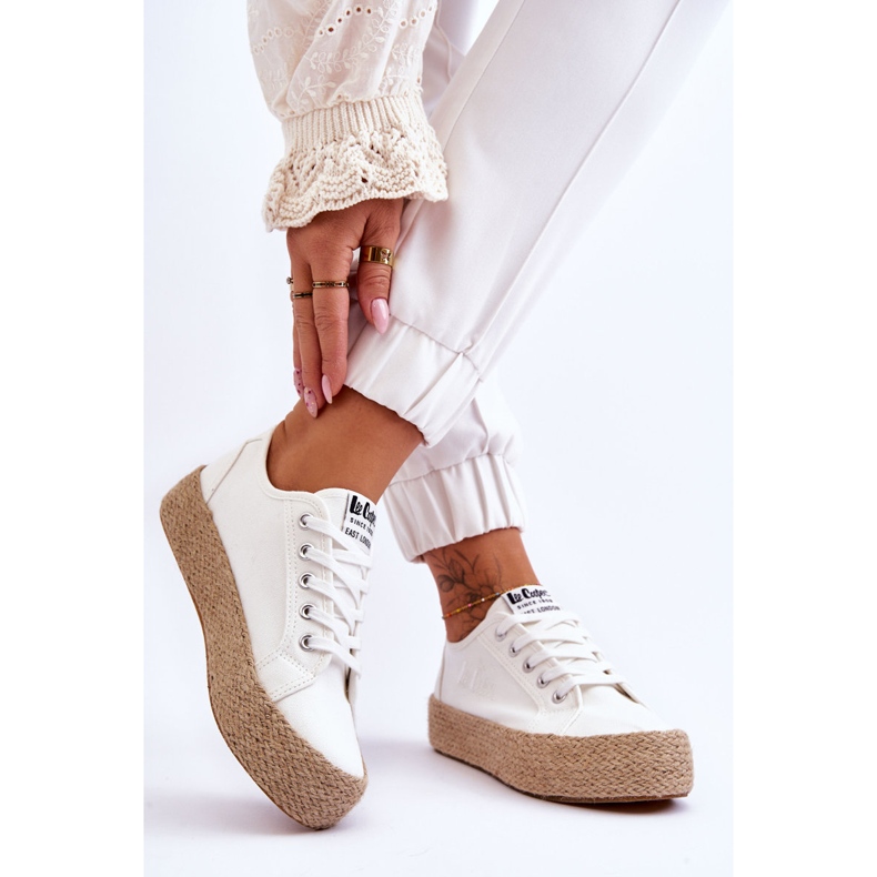 Zapatillas de deporte trenzadas de moda Lee Cooper LCW-23-31-1796L Blanco 2