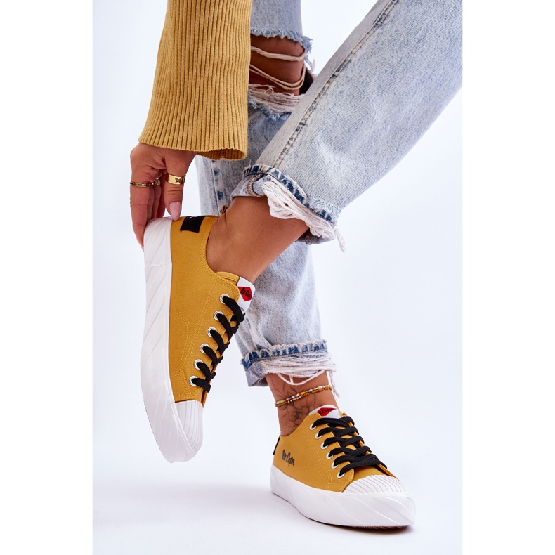 Zapatillas Mujer Lee Cooper LCW-23-44-1649L Amarillo 2