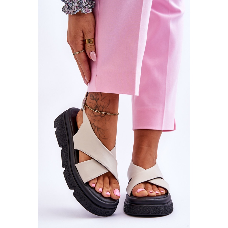 PE1 Sandalias de plataforma Chester beige de moda 1